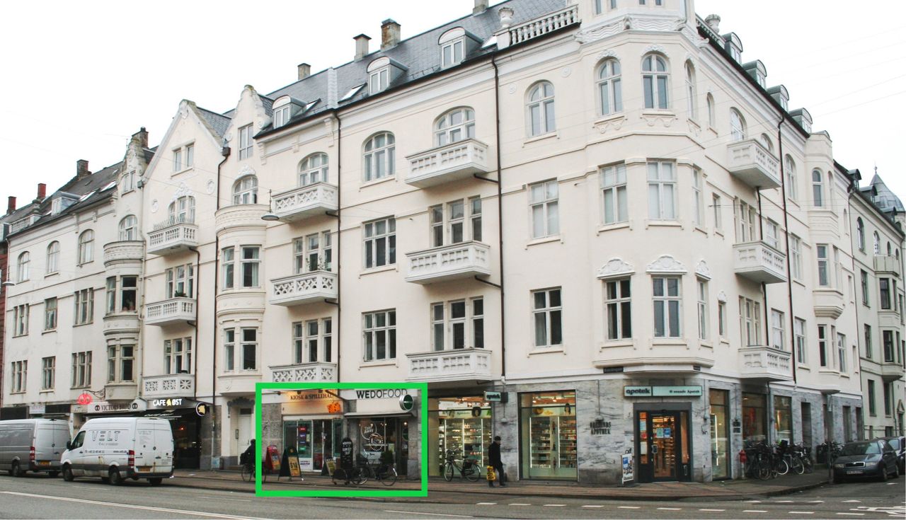 image 01